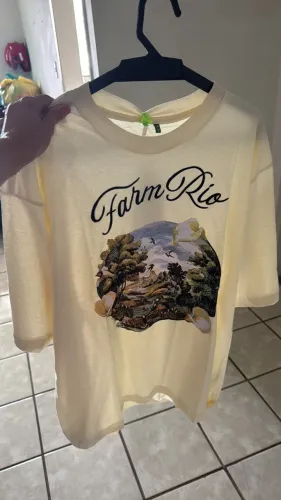 Tshirt FARM nova na etiqueta 