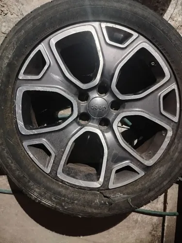 Roda de liga leve do jeep renagade aro 18 para penu 225