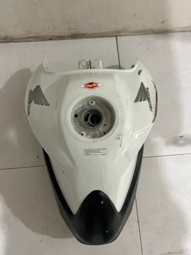Tanque usado CB 1000