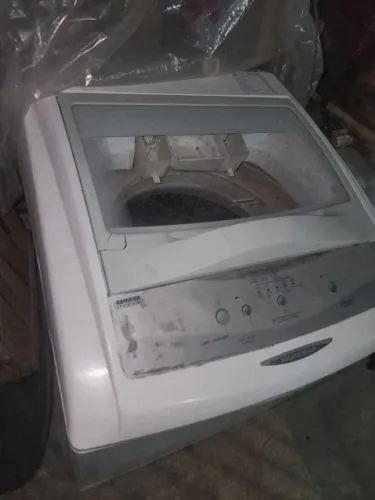 Vende-se máquina de lavar