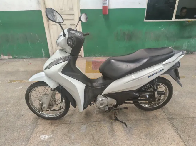 Vendo biz 110 2020 partida pedal