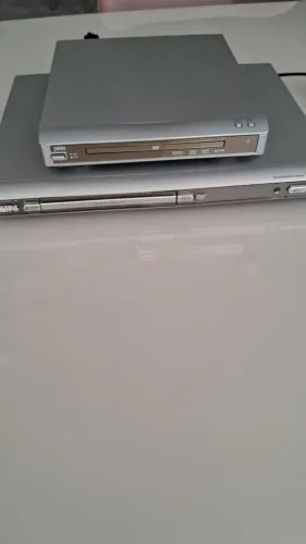 Aparelhos DVD Player Philips e Jwin