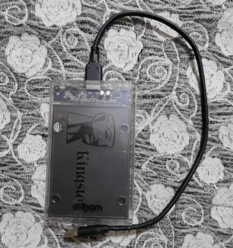 Vendo ssd sata externo de 400gb