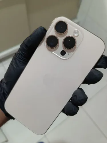 iPhone 16 Pro (não pega chip, apenas Wi-fi)