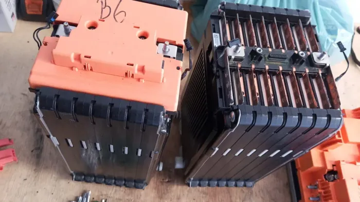 Módulo de bateria volvo XC40 75 Volts 