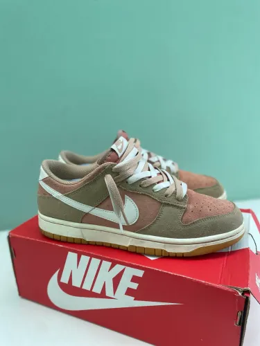 Nike Dunk Low Retro SE