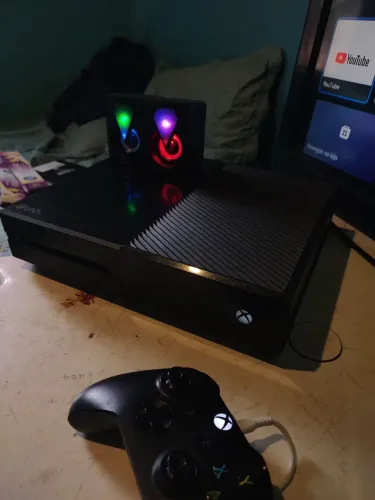 Vendo console Xbox One (modelo fat)