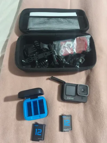 GoPro HERO9 Black + 2 Baterias + Carregador Telesin + Cartão 32GB + Acessórios