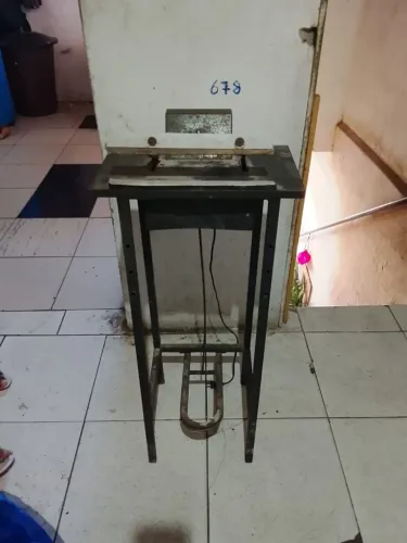 Seladora de pedal usada