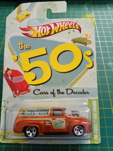 Hot Wheels 56 Ford F-100 Panela The 50s Cars of The decades
