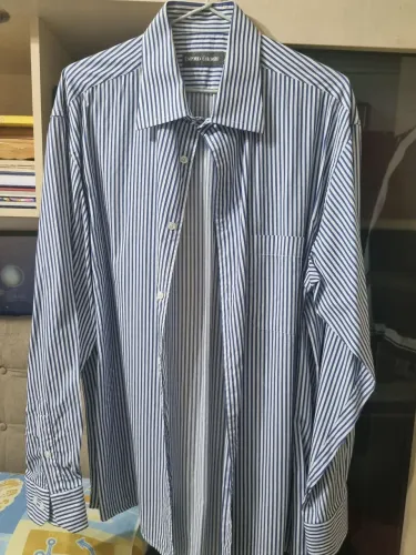 Camisa masculina, tam 05.