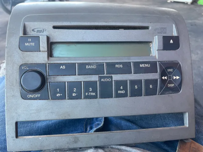 Rádio linha Fiat