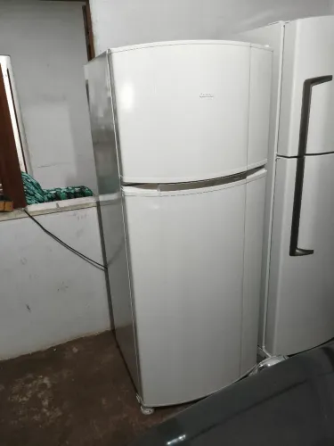 vendo geladeira Consul
