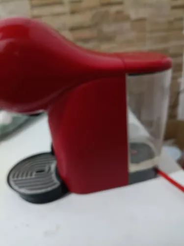 Cafeteira Nescafé Dolce Gusto Vermelha 