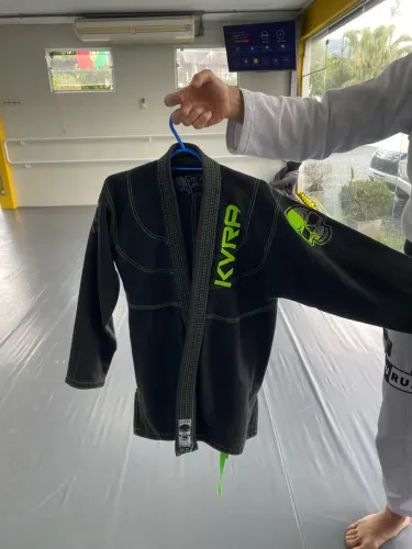 Kimono KVRA feminino