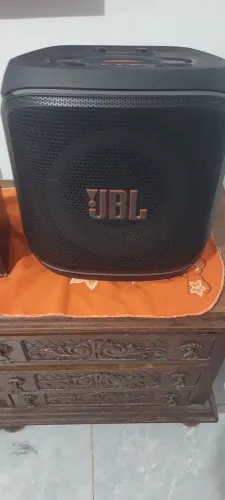 Jbl parte Box Encore 2