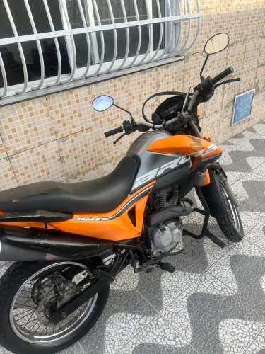 Bros 2019 160