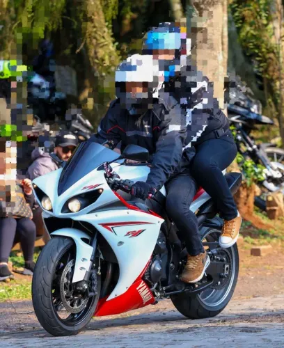 R1 