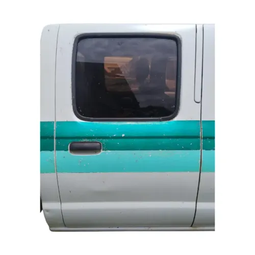 Porta Traseira L.D Nissan Frontier 4X4 XE Diesel 2003 a 2006(Não acompanha Acessórios)