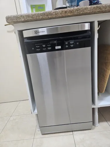 Lava louça Electrolux 220v 10 serviços