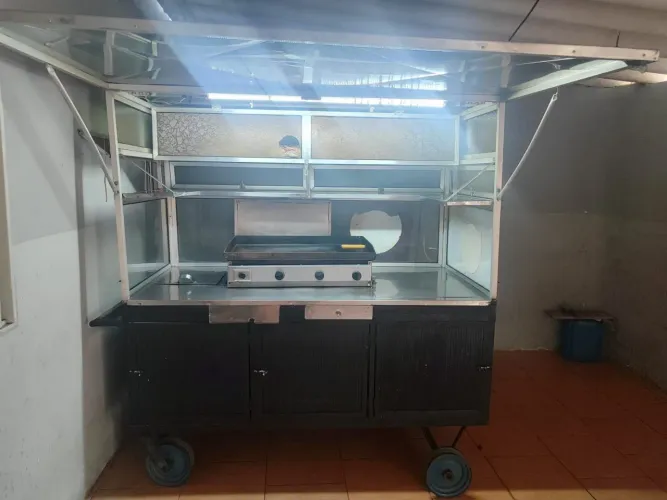 Vendo carrinho de lanche de inox