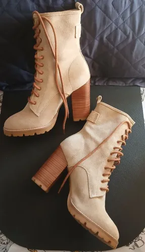 Bota Mundial Calçados