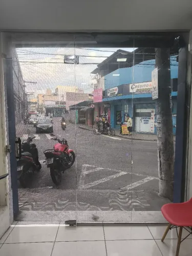 Vendo porta de vidro , não entrego