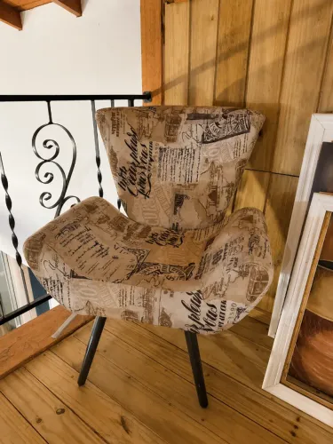 Poltrona linho estampada