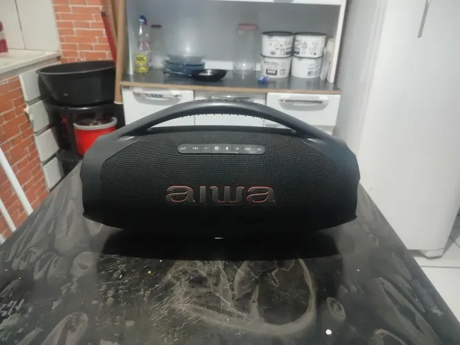 Bombox 4 da marca AIWA