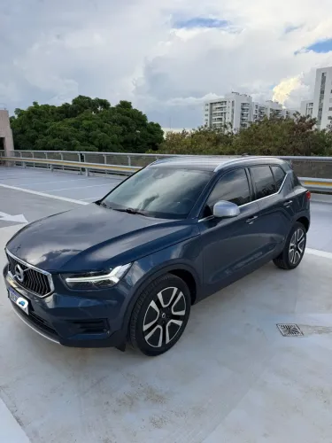 Volvo XC40 XC 40 T-5 Híbrido Momentum 1.5 262cv 2021