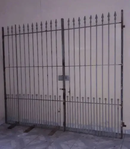 Portão garagem Ferro Maciço 
