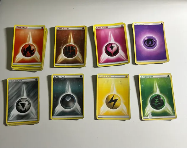 Lote de Cartas de Energia Pokémon TCG (Vários Tipos / Ideal para Decks)