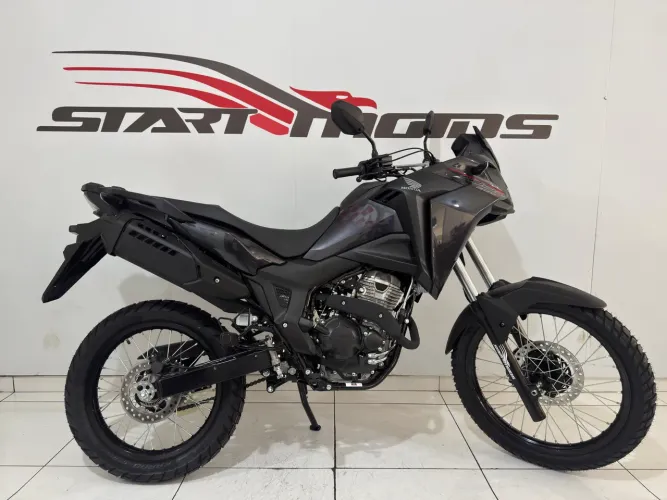 HONDA XRE300 SAHARA ABS 2026 ZERO KM!!!!!