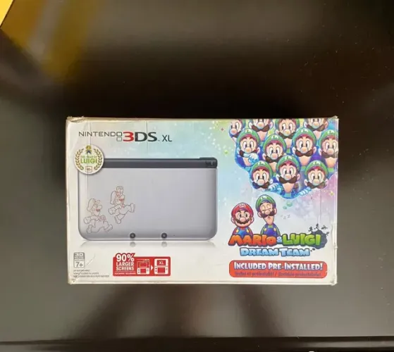 Nintendo 3DS XL Edição Mario & Luigi Dream Team ? Desbloqueado