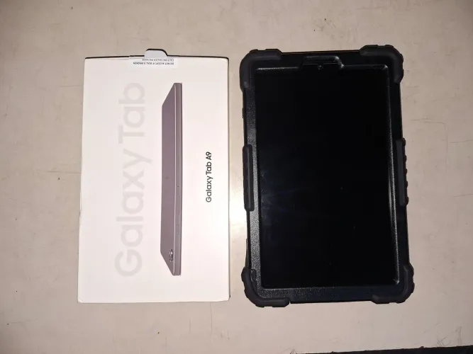 Samsung Galaxy Tab A9 SM-X110 64GB Wi-Fi Preto