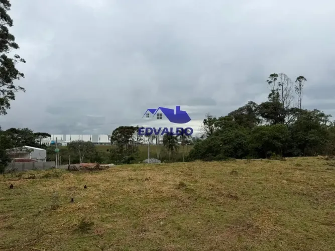 Terreno de 3.060m² em Cotia Próximo à Raposo Tavares Ideal para Galpões ou Condomínio