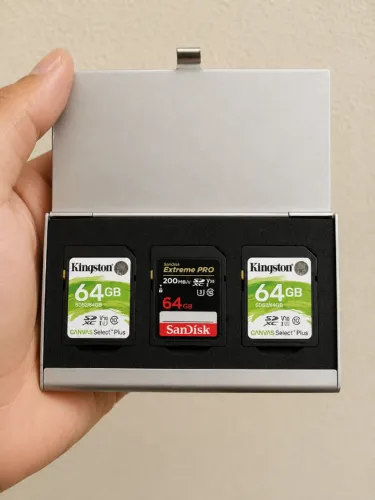 CARTÃO SD 64GB SANDISK & KINGSTON (KIT COM 3)