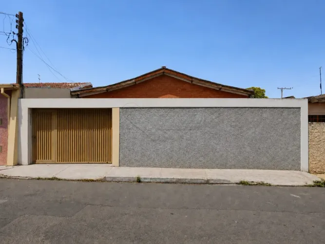 Casa Residencial Com 3 Quartos Sendo 1 Suíte no Jardim Vista Alegre.
