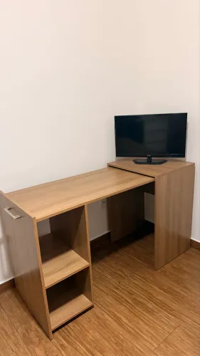 Mesa de escritório retrátil