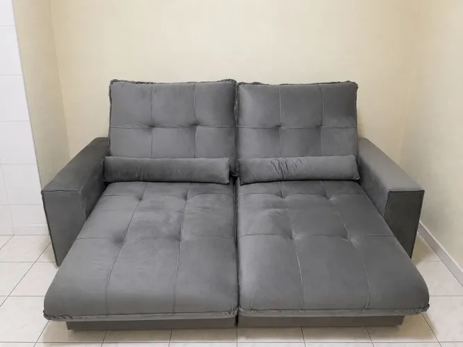 Sofá retrátil