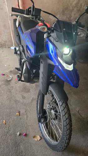 YAMAHA XTZ Lander 250 connected