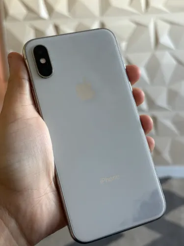 iPhone X