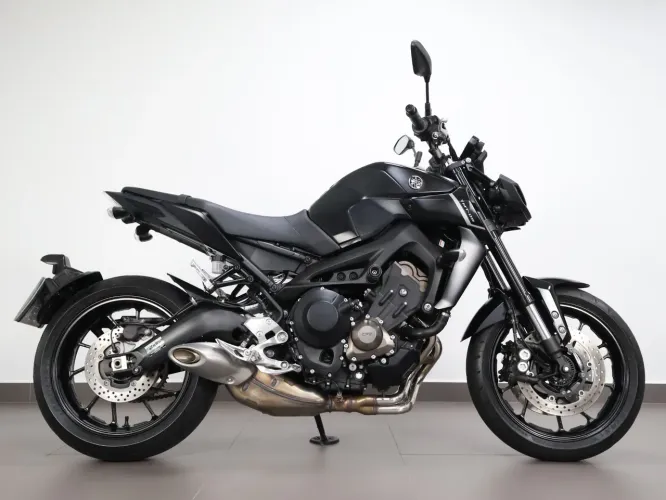 YAMAHA MT-09 ABS