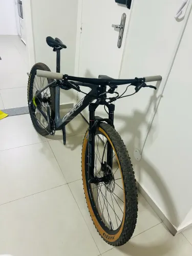 Bicicleta 29 Oggi agile pro T19