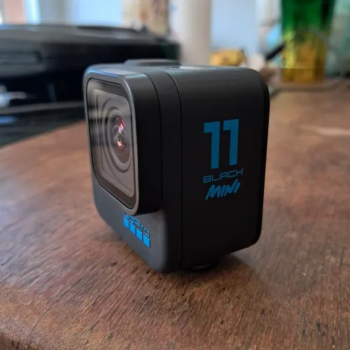 GoPro hero 11 black mini