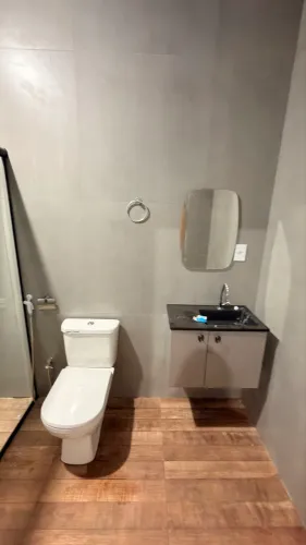 Alugo casa 