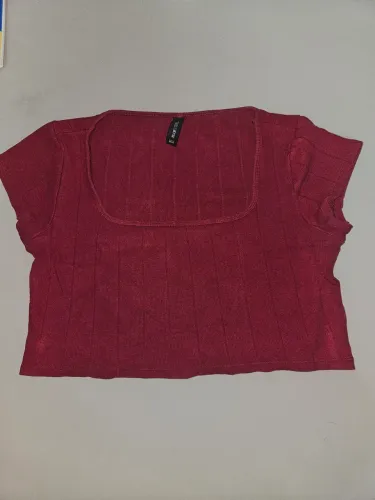 cropped vinho