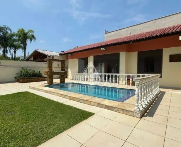 Casa no condomínio Santa Mônica, 6 suítes, 9 vagas - Barra da Tijuca, Rio de Janeiro/RJ