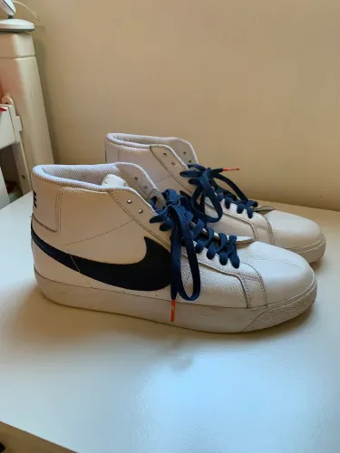 Nike SB Blaze Mid Orange Label