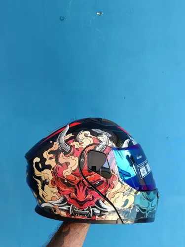 Capacete robocop Dot